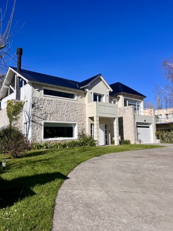 RUMENCO Casa en VENTA