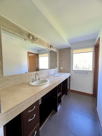 RUMENCO Casa en Alquiler  Permanente 