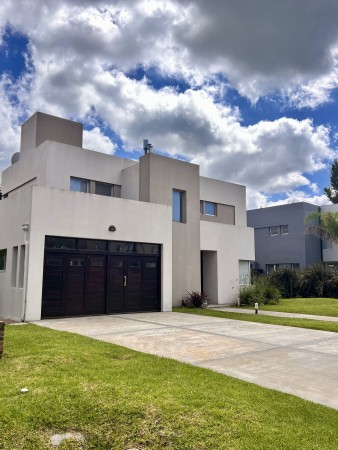 RUMENCO CASA EN VENTA 