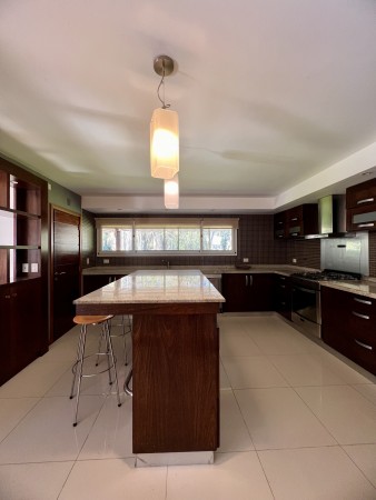 RUMENCO Casa en Alquiler  Permanente 