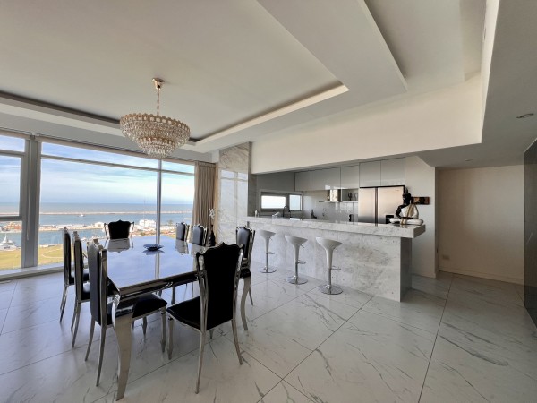 SEMIPISO EN VENTA VISTA AL GOLF 