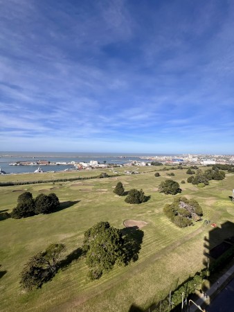 SEMIPISO EN VENTA VISTA AL GOLF 