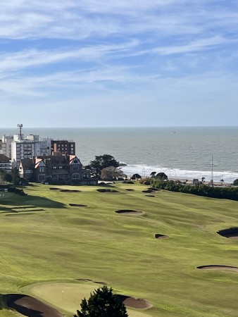 SEMIPISO EN VENTA VISTA AL GOLF 