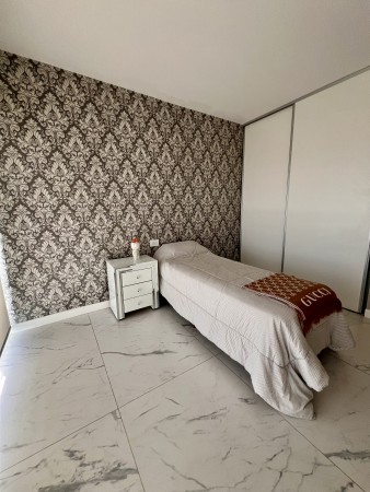 SEMIPISO EN VENTA VISTA AL GOLF 