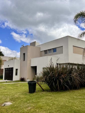 RUMENCO CASA EN VENTA 