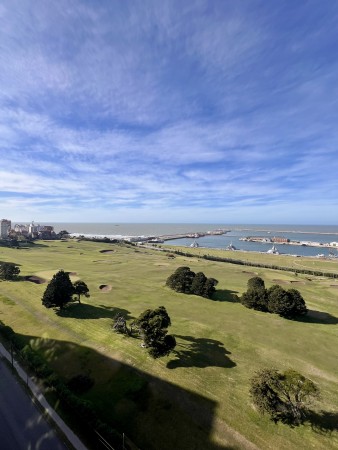 SEMIPISO EN VENTA VISTA AL GOLF 