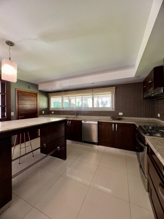 RUMENCO Casa en Alquiler  Permanente 