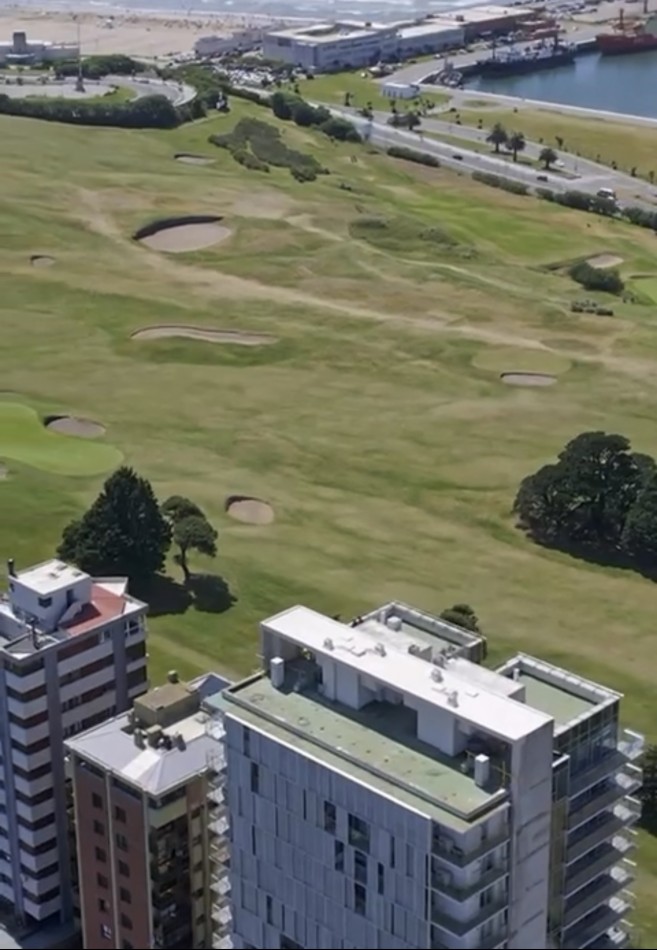 SEMIPISO DE CATEGORIA CON VISTA AL GOLF 
