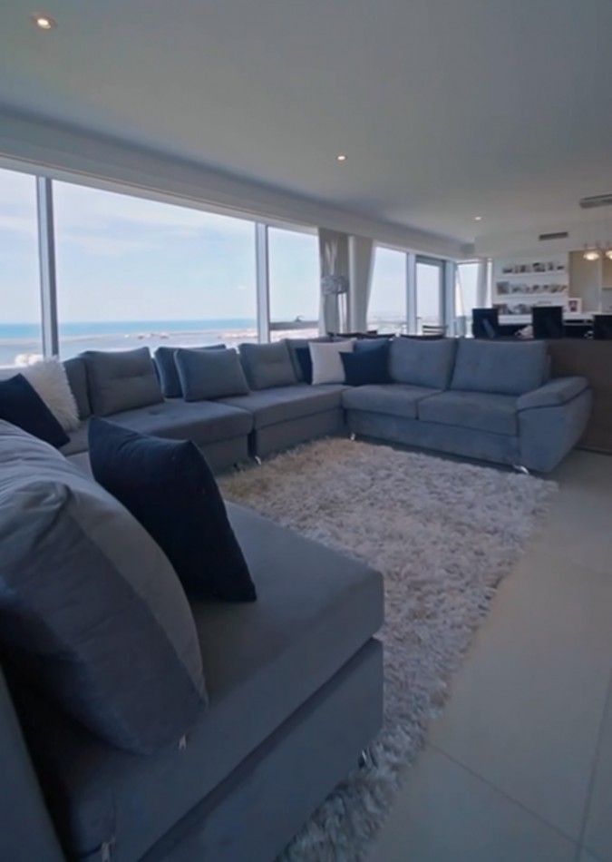 SEMIPISO DE CATEGORIA CON VISTA AL GOLF 