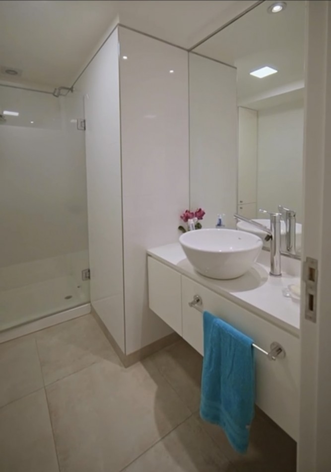 SEMIPISO DE CATEGORIA CON VISTA AL GOLF 