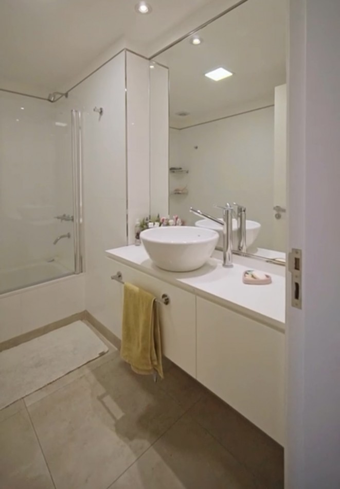 SEMIPISO DE CATEGORIA CON VISTA AL GOLF 