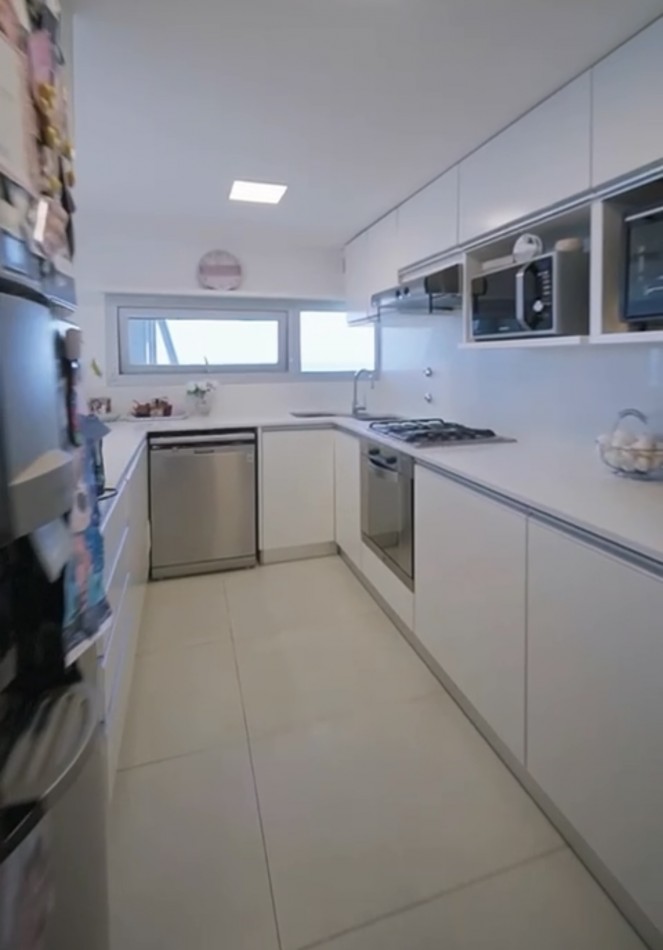 SEMIPISO DE CATEGORIA CON VISTA AL GOLF 