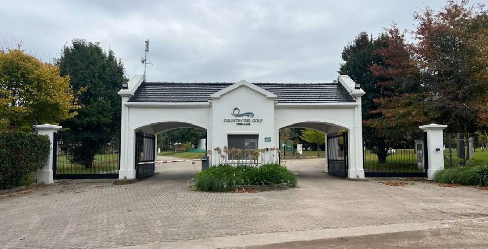 TIERRA Y MAR COUNTRY DEL GOLF. CASA EN VENTA 