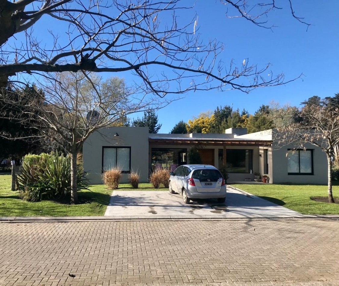 TIERRA Y MAR COUNTRY DEL GOLF. CASA EN VENTA 