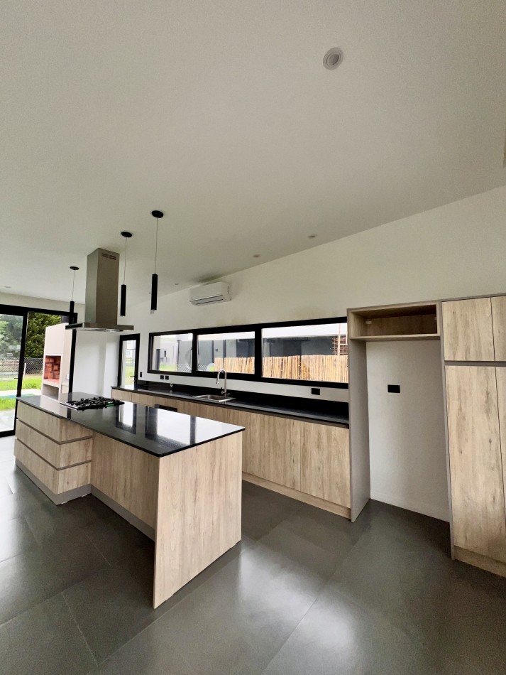 RUMENCO JOVEN CASA A ESTRENAR 