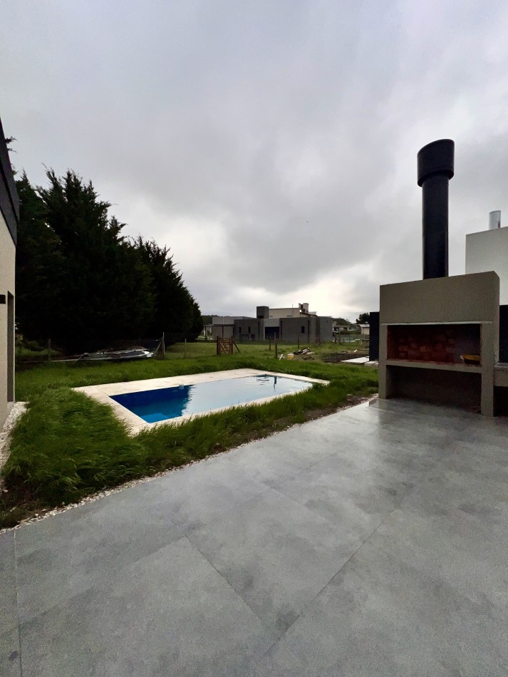 RUMENCO JOVEN CASA A ESTRENAR 