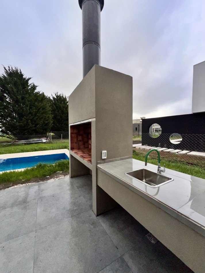 RUMENCO JOVEN CASA A ESTRENAR 