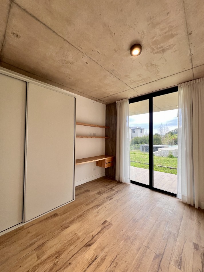 RUMENCO JOVEN CASA A ESTRENAR 