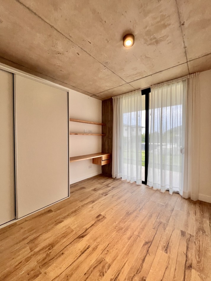 RUMENCO JOVEN CASA A ESTRENAR 