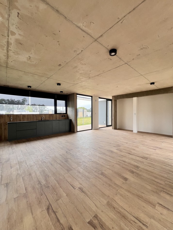 RUMENCO JOVEN CASA A ESTRENAR 