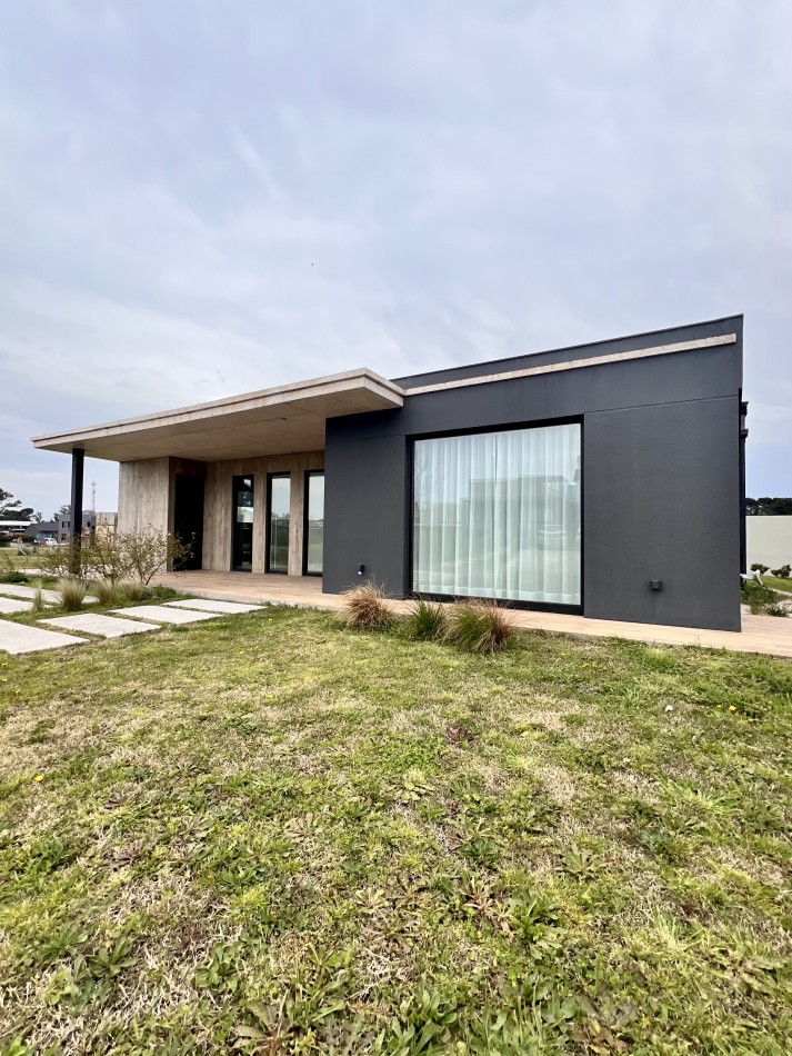 RUMENCO JOVEN CASA A ESTRENAR 