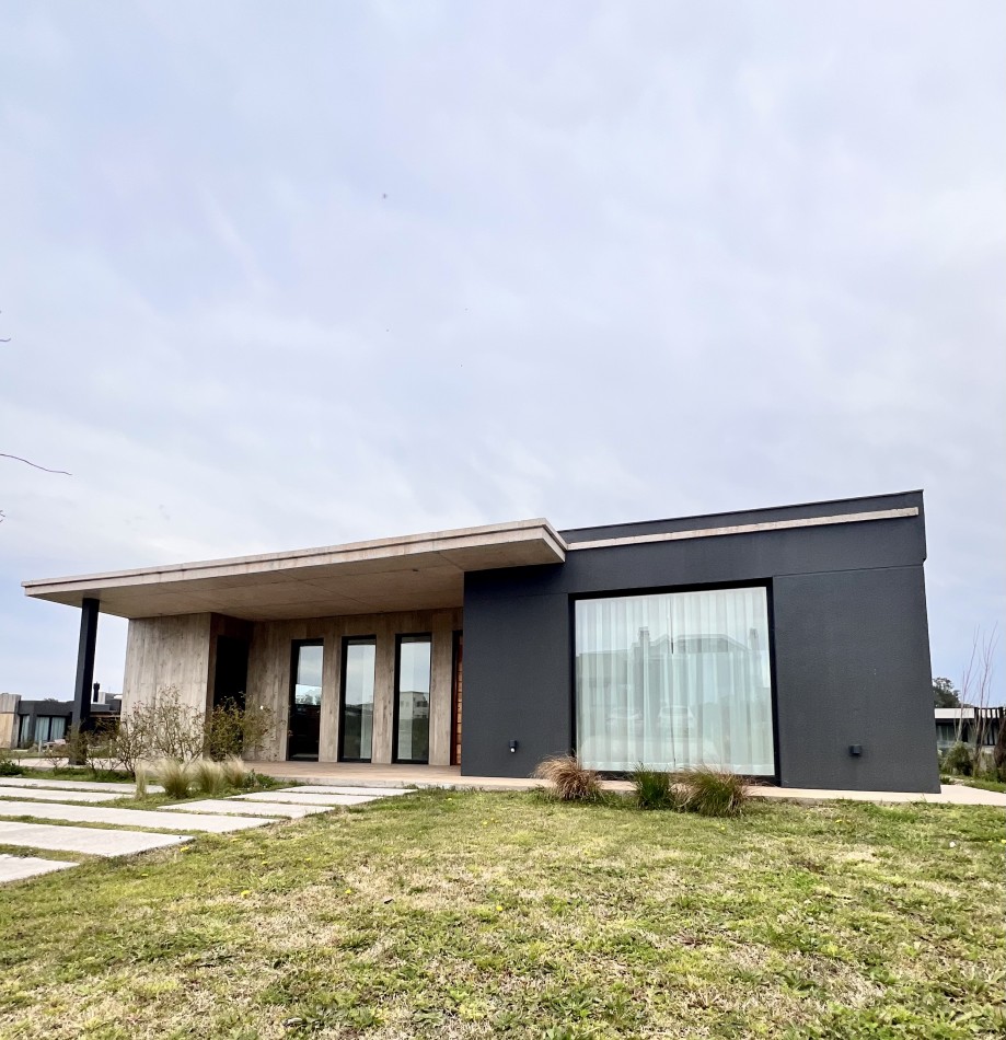 RUMENCO JOVEN CASA A ESTRENAR 