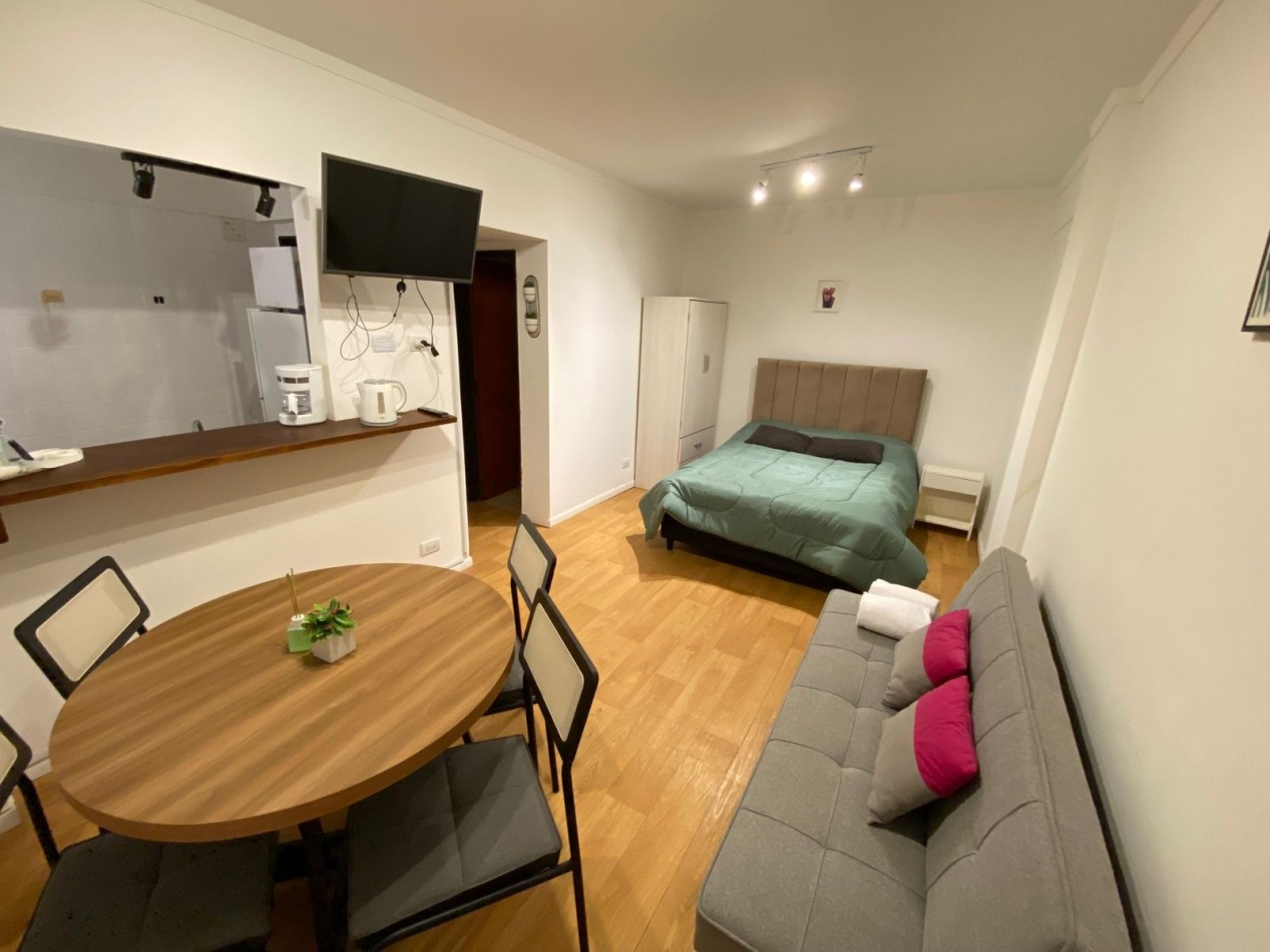 Monoambiente amplio contrafrente 