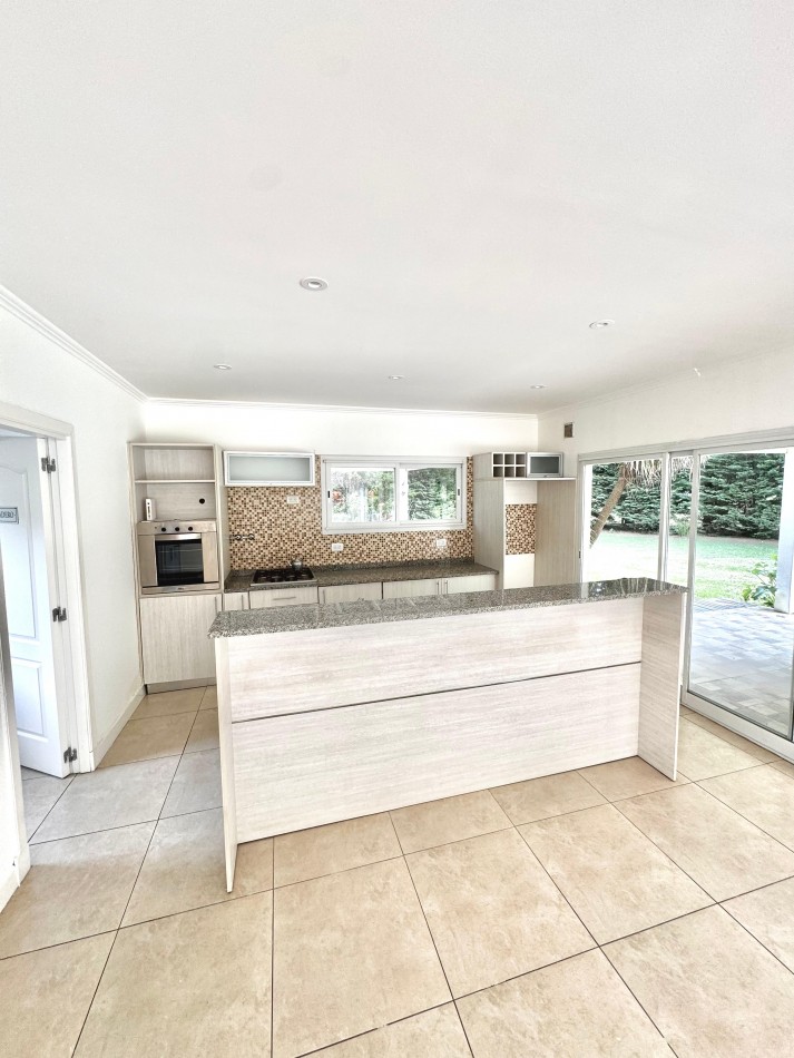 RUMENCO CASA EN ALQUILER 