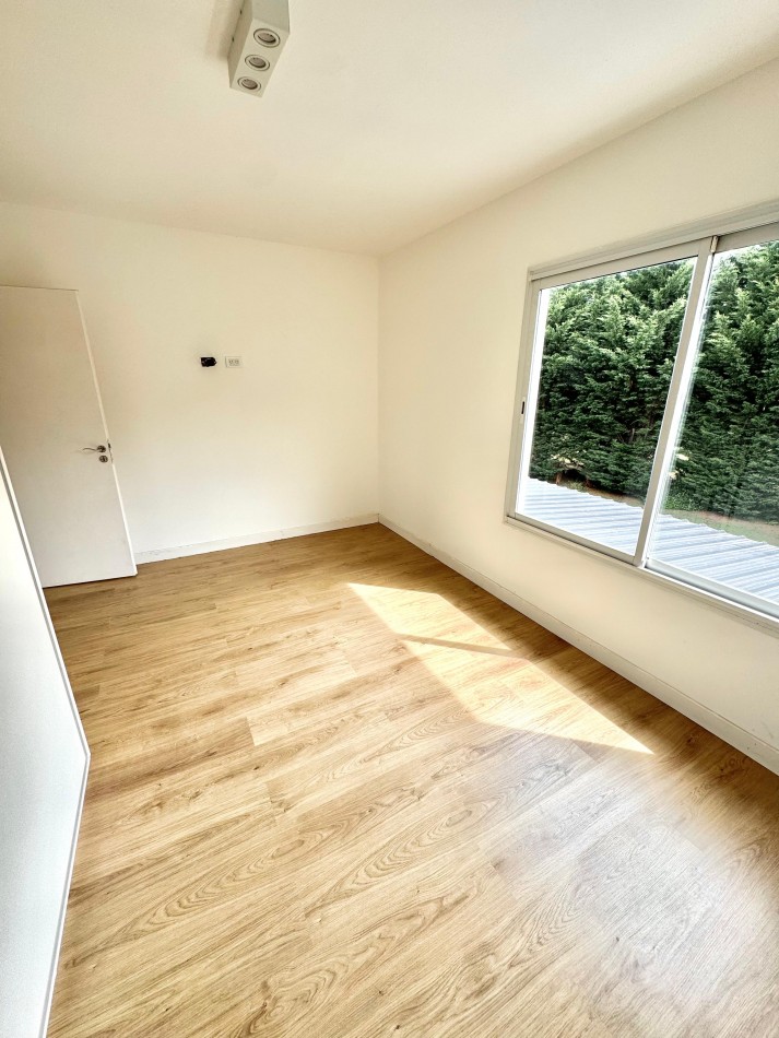 RUMENCO CASA EN ALQUILER 