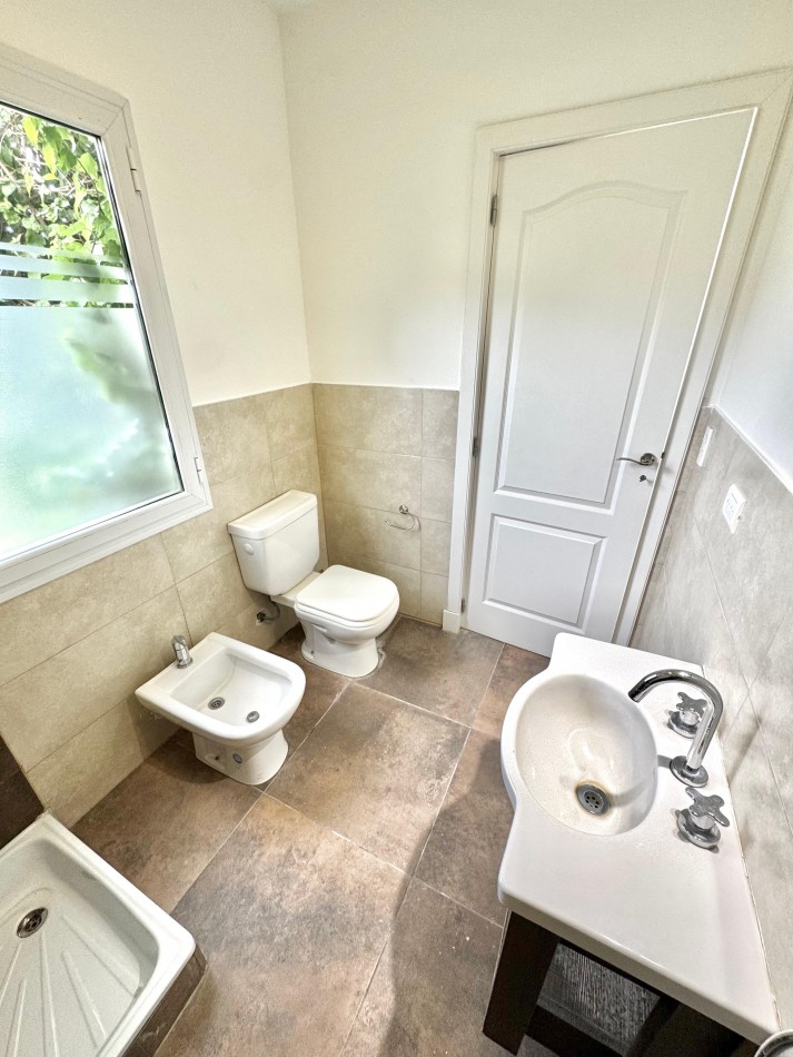 RUMENCO CASA EN ALQUILER 