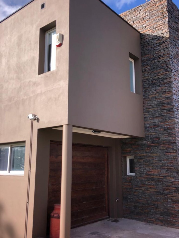 CASA EN VENTA BARRIO SAN JACINTO