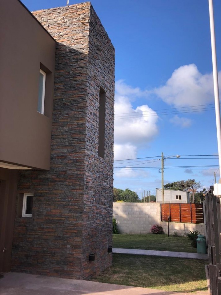 CASA EN VENTA BARRIO SAN JACINTO