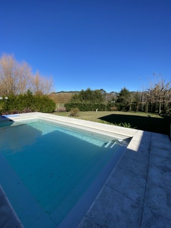 RUMENCO CASA DE 6 ambientes con pileta y gran parque forestado 