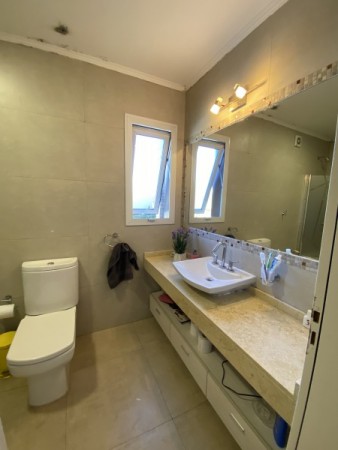 RUMENCO CASA DE 6 ambientes con pileta y gran parque forestado 