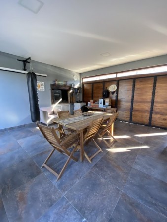 RUMENCO CASA DE 6 ambientes con pileta y gran parque forestado 