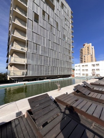 SEMIPISO EN VENTA VISTA AL GOLF 