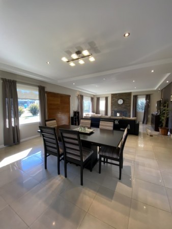 RUMENCO CASA DE 6 ambientes con pileta y gran parque forestado 