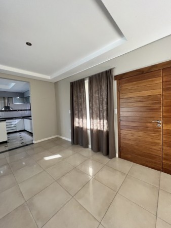 RUMENCO CASA DE 6 ambientes con pileta y gran parque forestado 