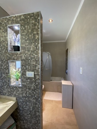 RUMENCO CASA DE 6 ambientes con pileta y gran parque forestado 