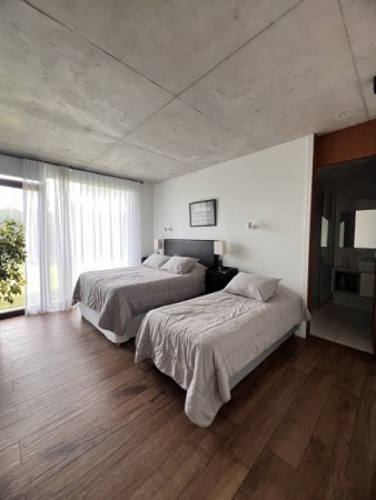 RUMENCO EXCLUSIVA CASA EN VENTA 