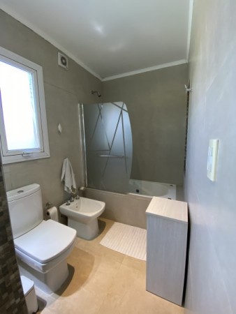 RUMENCO CASA DE 6 ambientes con pileta y gran parque forestado 