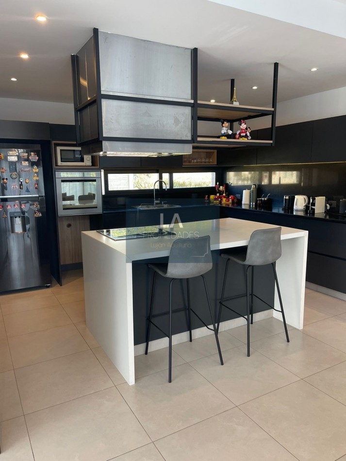 RUMENCO MAGNIFICA PROPIEDAD EN VENTA. SECTOR LAS LOMAS 