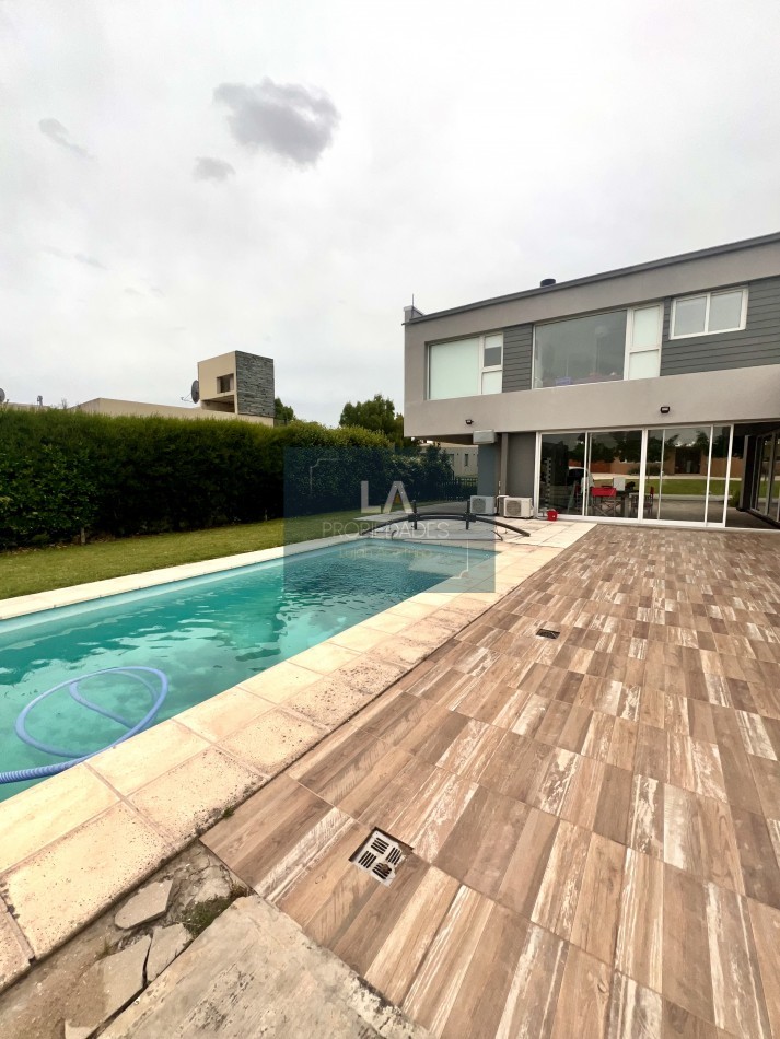 ARENAS DEL SUR CASA EN VENTA 