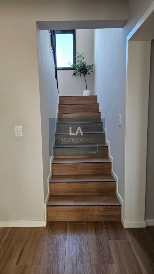 ARENAS CHICO CASA EN VENTA 4 AMBIENTES 