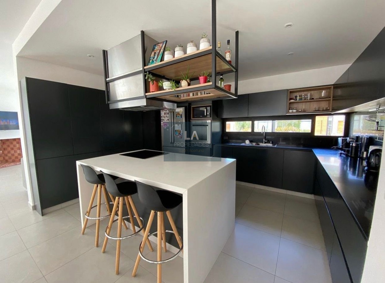 RUMENCO MAGNIFICA PROPIEDAD EN VENTA. SECTOR LAS LOMAS 