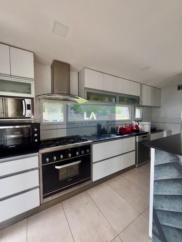 ARENAS DEL SUR CASA EN VENTA 