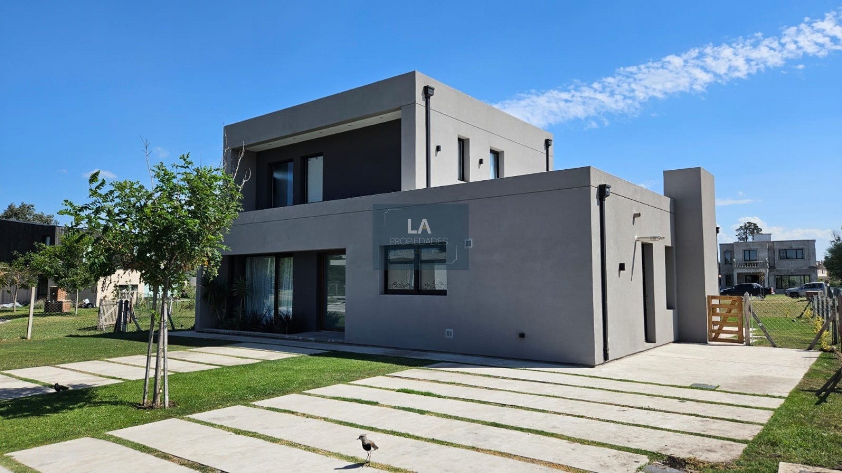 ARENAS CHICO CASA EN VENTA 4 AMBIENTES 