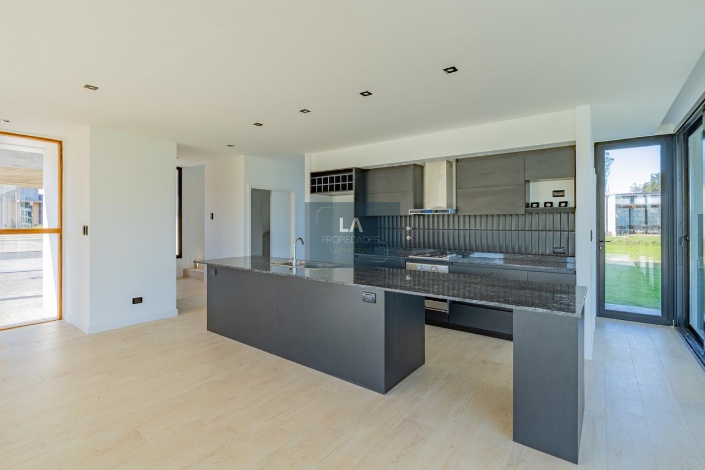 RUMENCO JOVEN CASA EN VENTA A ESTRENAR 