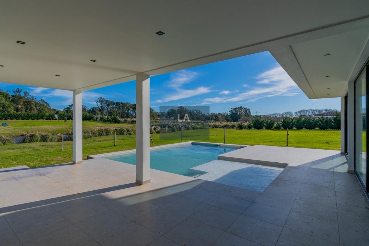 RUMENCO JOVEN CASA EN VENTA A ESTRENAR 