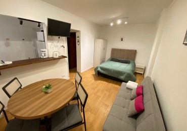 Monoambiente amplio contrafrente 